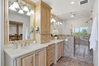 1667 Glenrock Ct, San Jose, CA 95124 - Photo 37