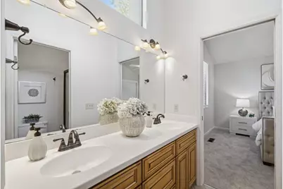 1667 Glenrock Ct, San Jose, CA 95124 - Photo 45