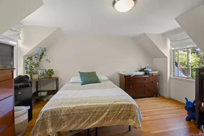 4 Warren Rd, San Mateo, CA 94401 - Photo 11