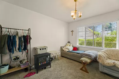 4 Warren Rd, San Mateo, CA 94401 - Photo 9