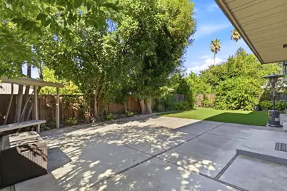 5441 Castle Manor Dr, San Jose, CA 95129 - Photo 37