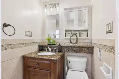 1512 Alturas Dr, Burlingame, CA 94010 - Photo 19