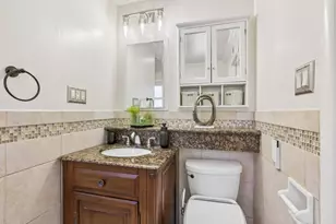 1512 Alturas Dr, Burlingame, CA 94010 - Photo 19