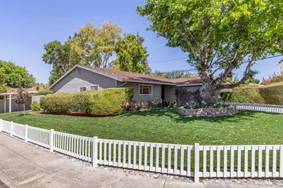750 San Clemente Way, Mountain View, CA 94043 - Photo 3