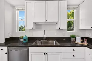 2695 Villa Cortona Way, San Jose, CA 95125 - Photo 13