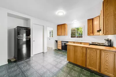 1210 Ridley Ave, Santa Rosa, CA 95401 - Photo 7