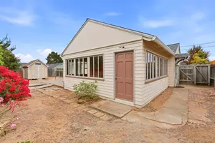 61 Work Ave, Del Rey Oaks, CA 93940 - Photo 17