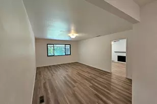 4418 Euclid Ave, Sacramento, CA 95822 - Photo 17