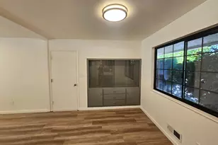 4418 Euclid Ave, Sacramento, CA 95822 - Photo 9