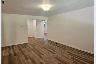 4418 Euclid Ave, Sacramento, CA 95822 - Photo 19