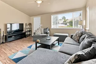 3080 Crumpton Ln 21, Marina, CA 93933 - Photo 17