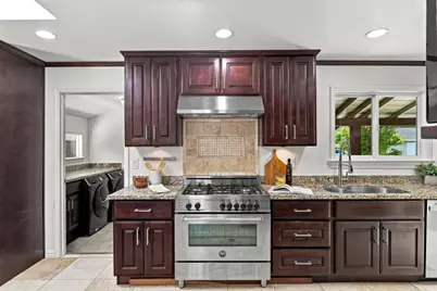 2843 Ivywood Ct, San Jose, CA 95121 - Photo 11