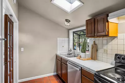 226 Walnut St, Pacific Grove, CA 93950 - Photo 17