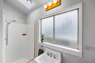 226 Walnut St, Pacific Grove, CA 93950 - Photo 29