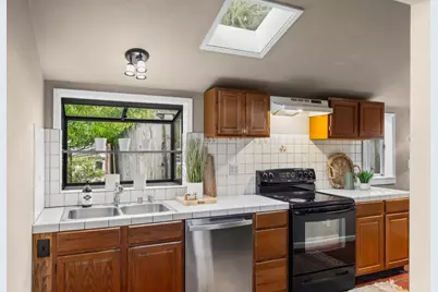 226 Walnut St, Pacific Grove, CA 93950 - Photo 13