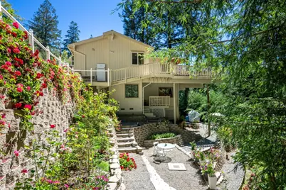 16855 Redwood Lodge Rd, Los Gatos, CA 95033 - Photo 19