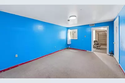 1560 Jerrold Ave, San Francisco, CA 94124 - Photo 27