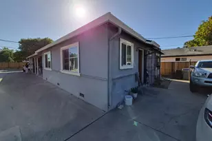855 N 16th St, San Jose, CA 95112 - Photo 7