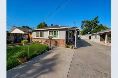 855 N 16th St, San Jose, CA 95112 - Photo 1