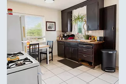 855 N 16th St, San Jose, CA 95112 - Photo 13
