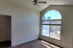 833 Branding Iron St, Oakdale, CA 95361 - Photo 17