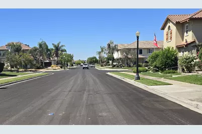 833 Branding Iron St, Oakdale, CA 95361 - Photo 23