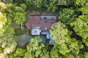176 Los Trancos Cir, Portola Valley, CA 94028 - Photo 19