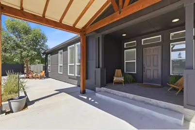 8885 New Ave, Gilroy, CA 95020 - Photo 9