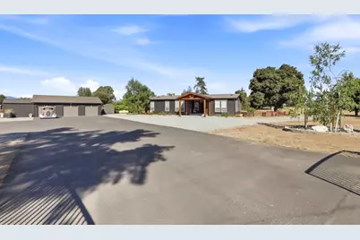 8885 New Ave, Gilroy, CA 95020 - Photo 3