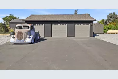 8885 New Ave, Gilroy, CA 95020 - Photo 7