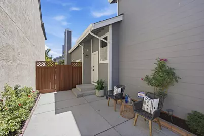 34778 Siward Dr, Fremont, CA 94555 - Photo 3