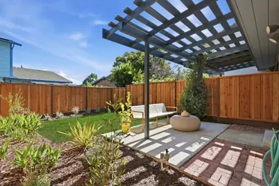 168 Granada Dr, Mountain View, CA 94043 - Photo 21