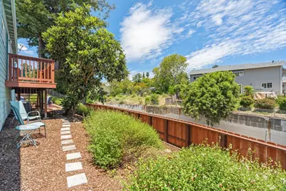 130 Market St, Santa Cruz, CA 95060 - Photo 33