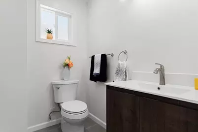 1737 McKinnon, San Francisco, CA 94124 - Photo 25