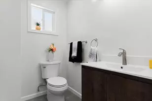 1737 McKinnon, San Francisco, CA 94124 - Photo 25