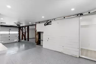 1737 McKinnon, San Francisco, CA 94124 - Photo 33