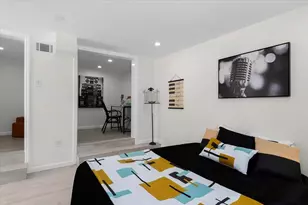 1737 McKinnon, San Francisco, CA 94124 - Photo 29