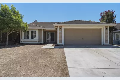 2151 Glarner St, Hollister, CA 95023 - Photo 5