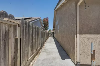 2151 Glarner St, Hollister, CA 95023 - Photo 35