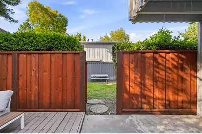 114 Granada Dr, Mountain View, CA 94043 - Photo 49