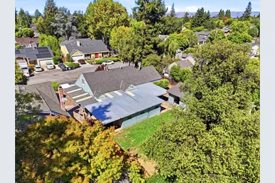1466 Ben Roe Dr, Los Altos, CA 94024 - Photo 59