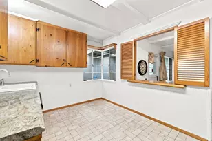 1466 Ben Roe Dr, Los Altos, CA 94024 - Photo 17