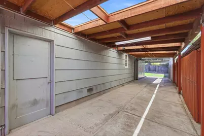 1466 Ben Roe Dr, Los Altos, CA 94024 - Photo 43