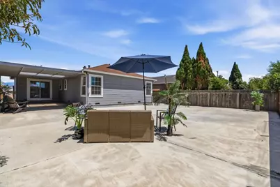89 Santa Clara St, Watsonville, CA 95076 - Photo 21