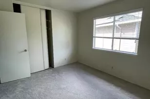 10 Sycamore Ct, Redwood City, CA 94061 - Photo 5