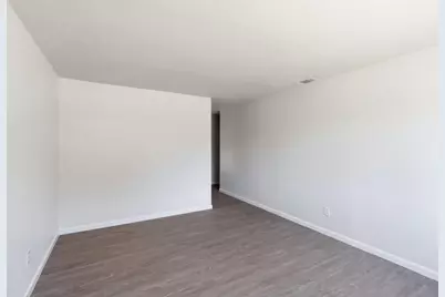 8711 Kelley Dr, Stockton, CA 95209 - Photo 11