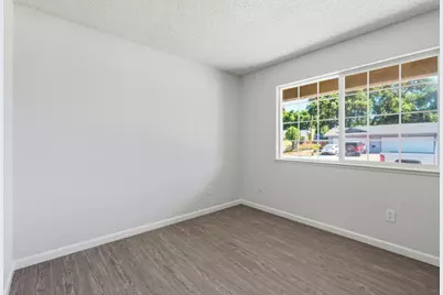 8711 Kelley Dr, Stockton, CA 95209 - Photo 17