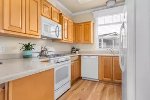 1555 Merrill St 7, Santa Cruz, CA 95062 - Photo 3