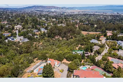 68 Eugenia Way, Hillsborough, CA 94010 - Photo 5