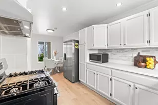 93 Muirwood Dr, Daly City, CA 94014 - Photo 13
